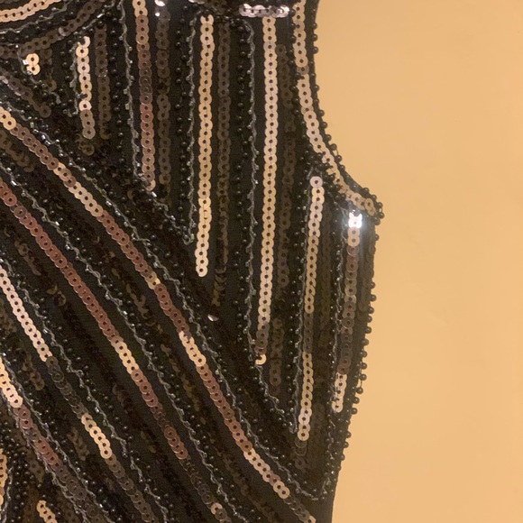 This dress is beautiful retro stying Size XS or S Black and silver beadwork - Picture 6 of 7